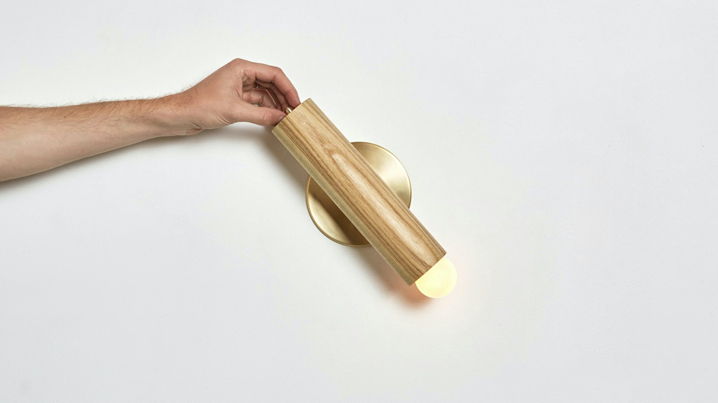 gallery image for EDITS_0003_Sconce-Natural-On-White-Hand