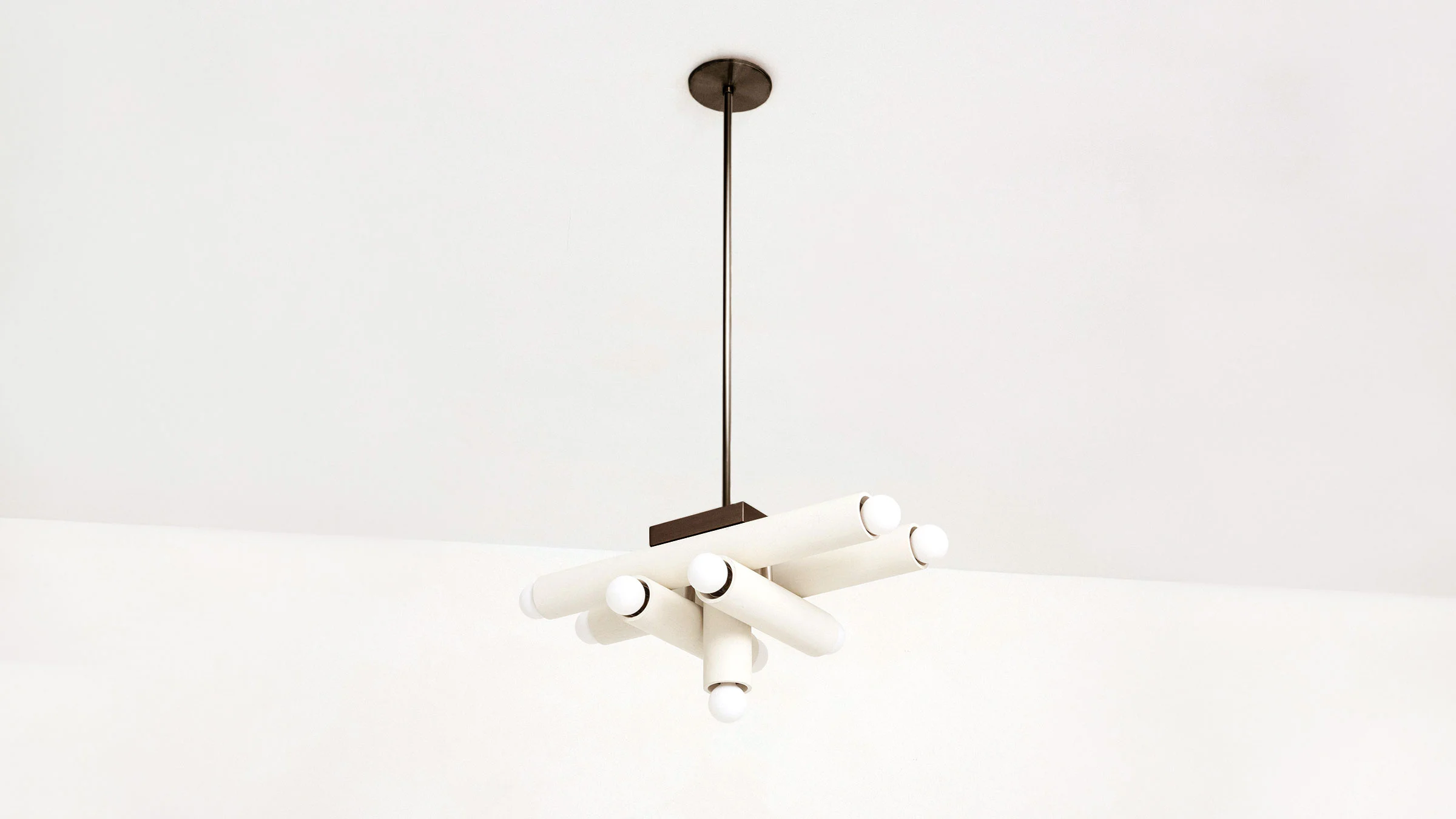 gallery image for GALLERY_PENDANT_WHITE_HFB_2