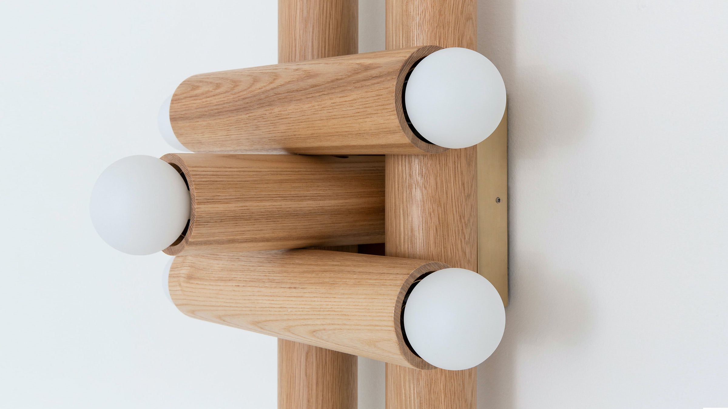 gallery image for GALLERY_SCONCE_0008_Layer 3