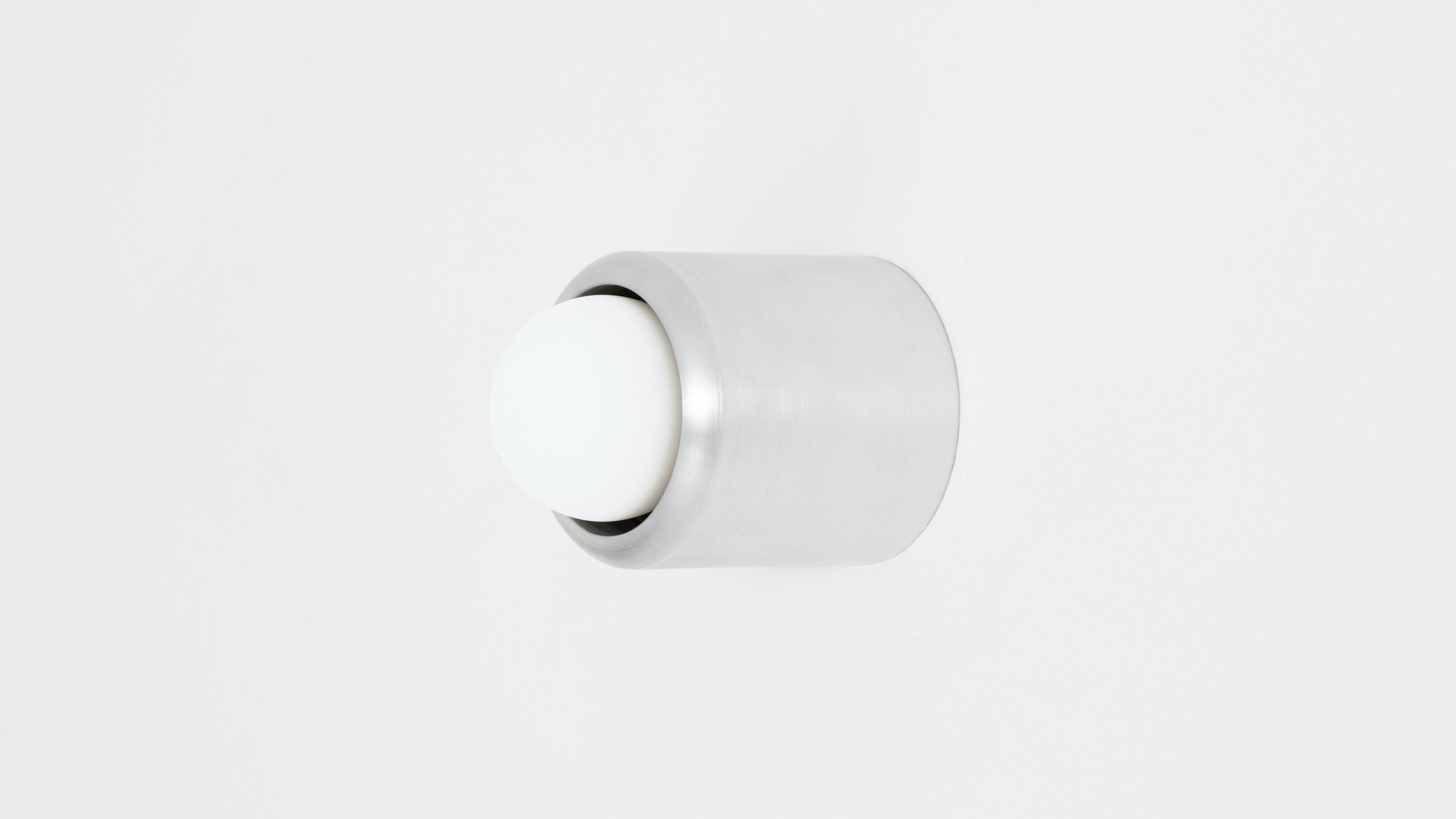 gallery image for PARK_IV__0001_ALUMINUM_SCONCE_ANGLE_OFF
