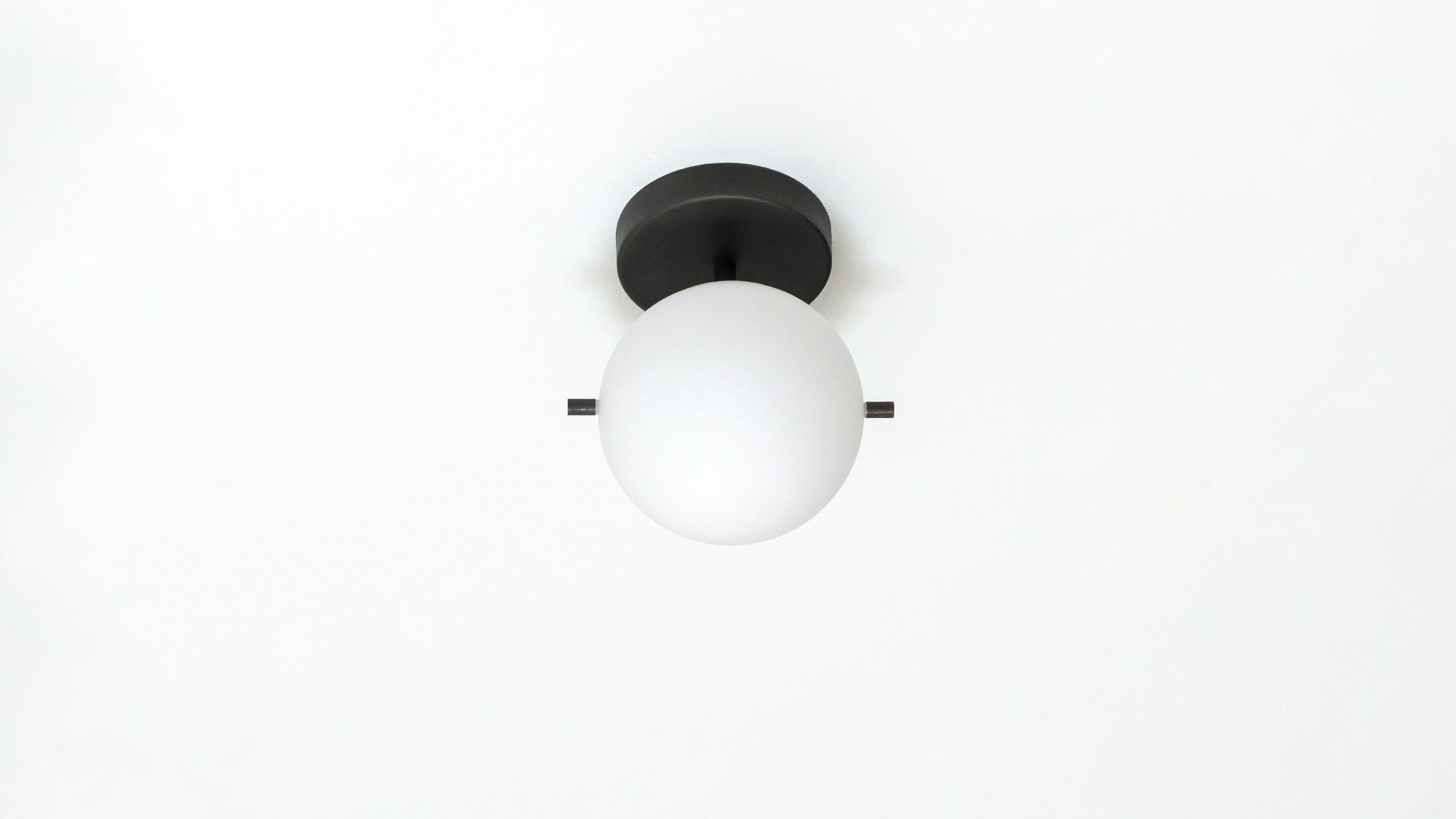 gallery image for G_SOLO_SIGNAL_HFB_FLUSH_MOUNT