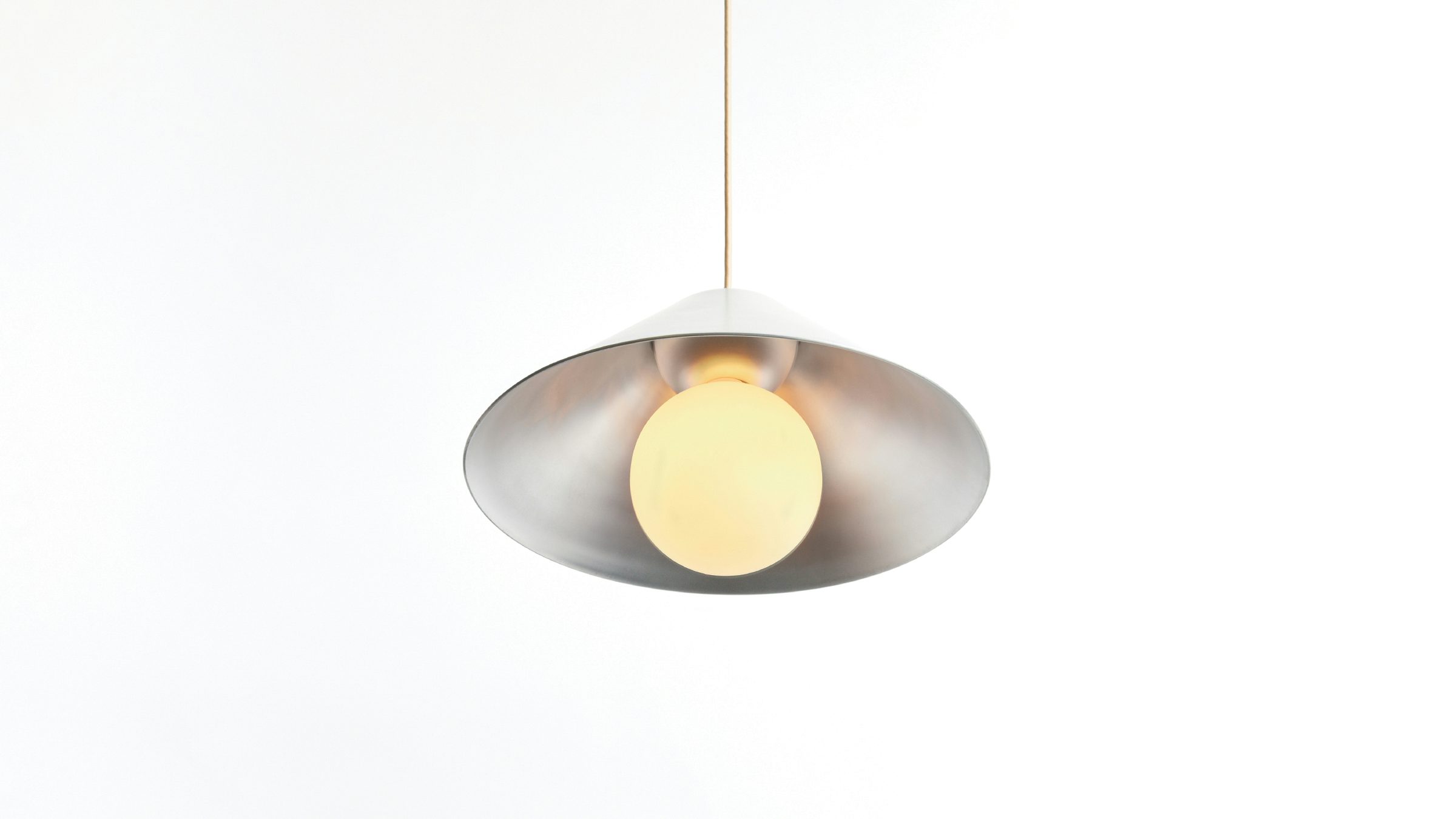 gallery image for MONUMENTAL_PENDANT_SMALL_02