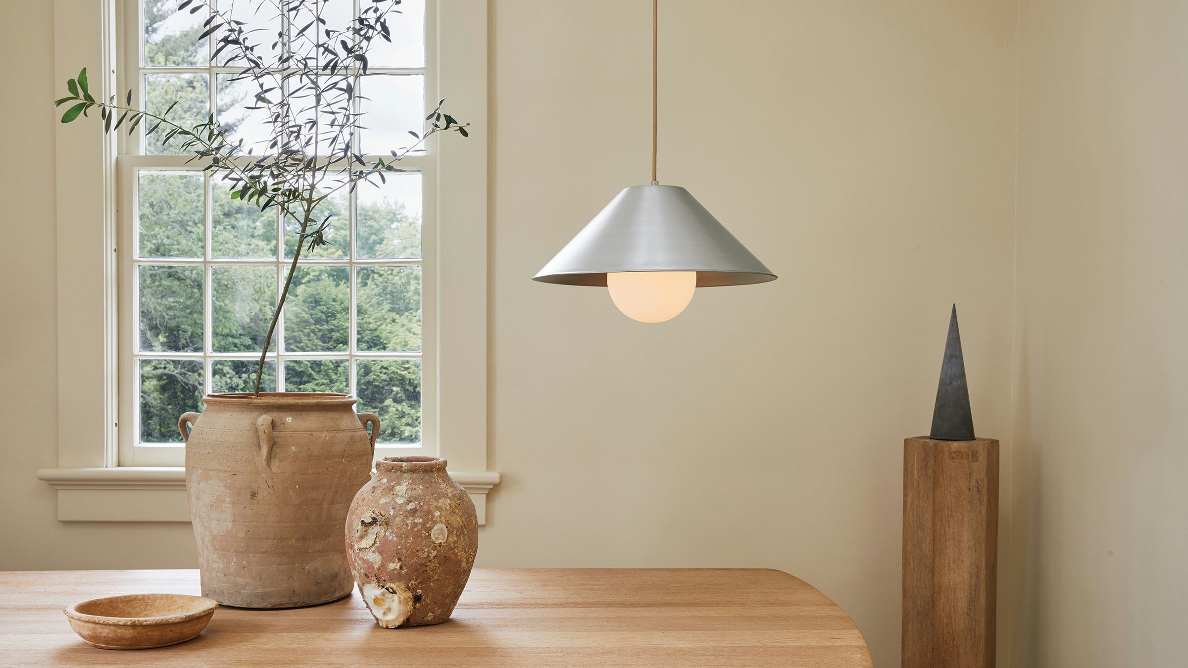gallery image for MONUMENTAL_PENDANT_SMALL_05