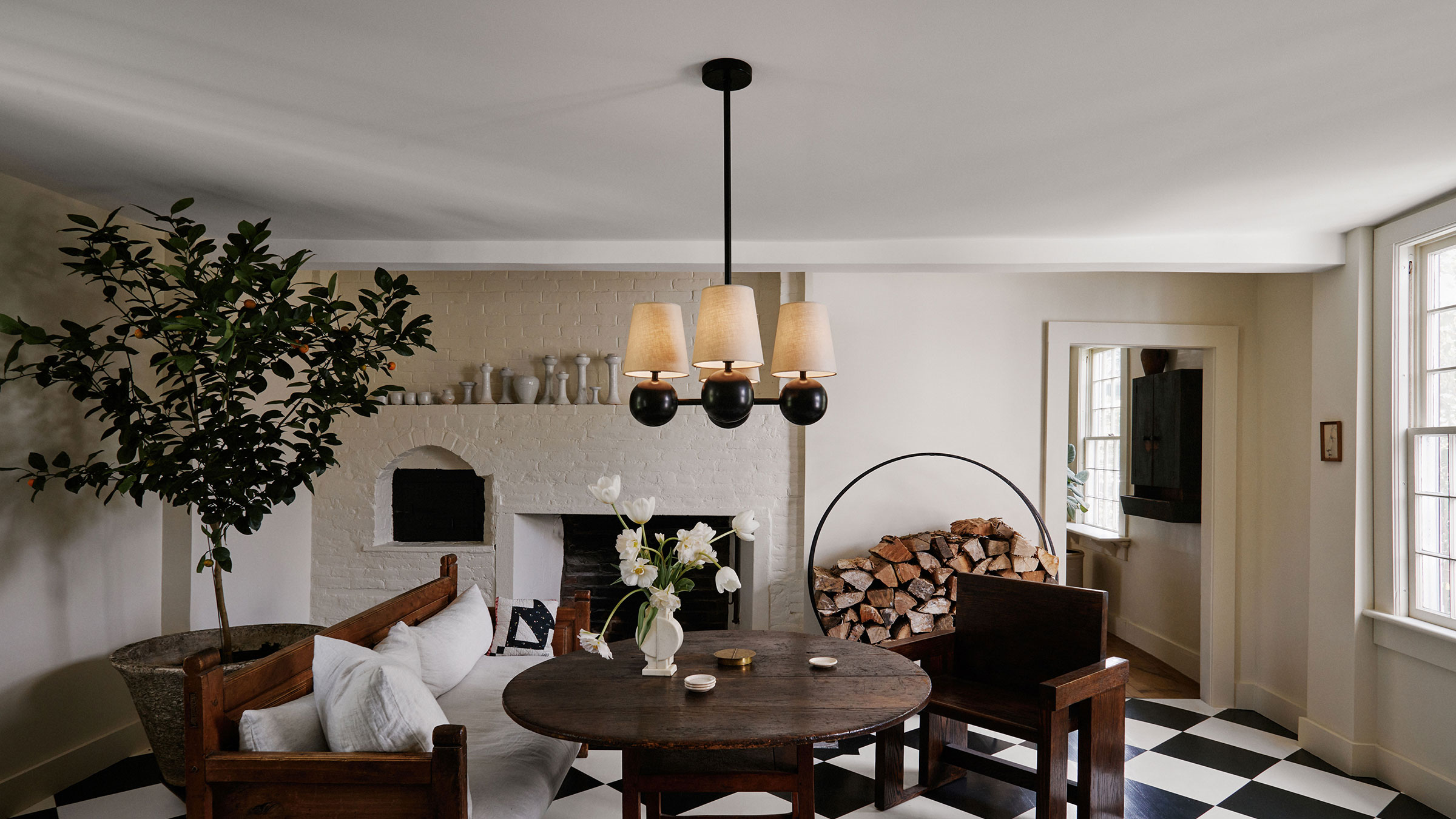 gallery image for Bole_P_IV_Situ_NLS_On