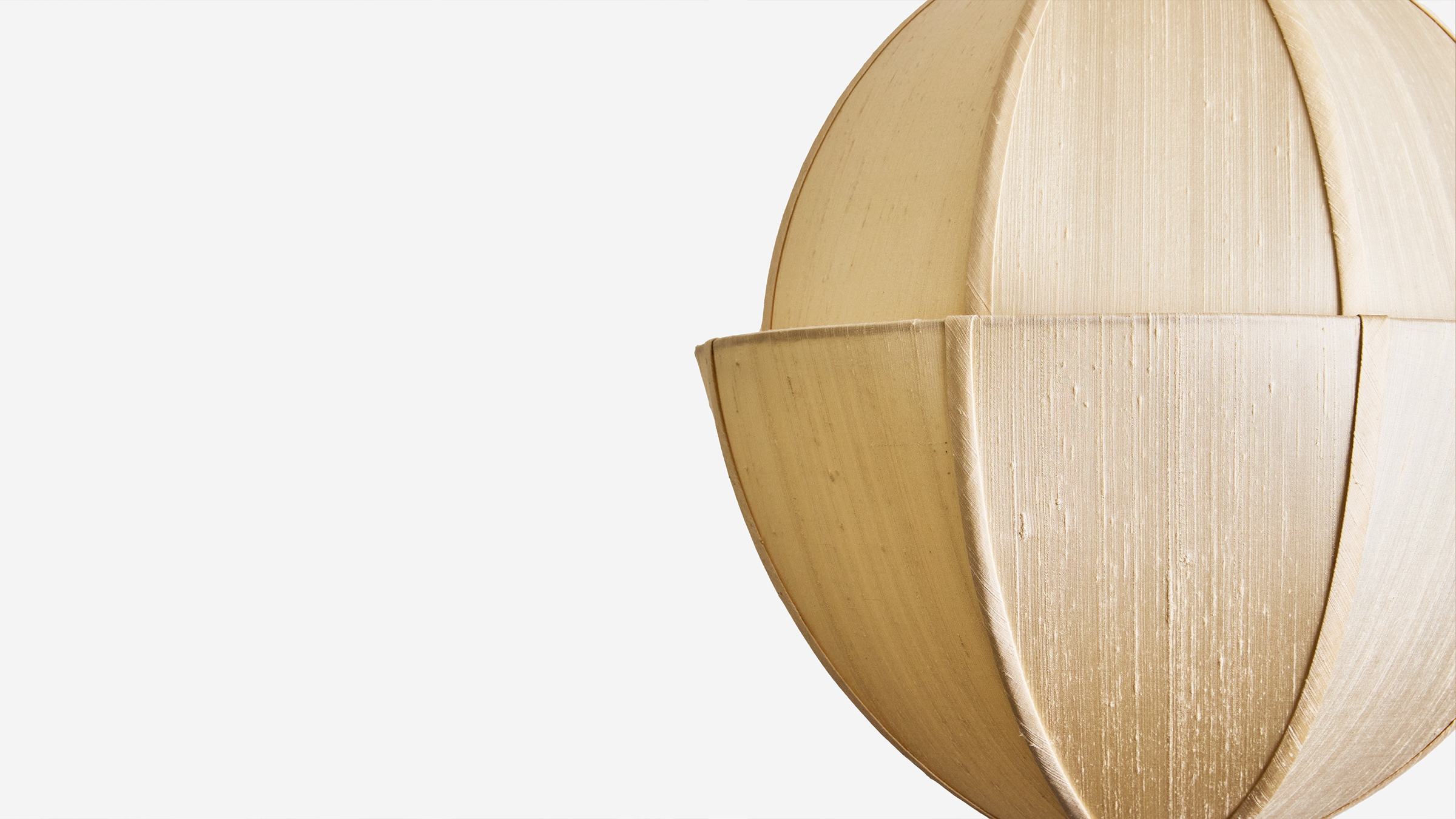 gallery image for LAN_P_SM_DETAIL_OFF