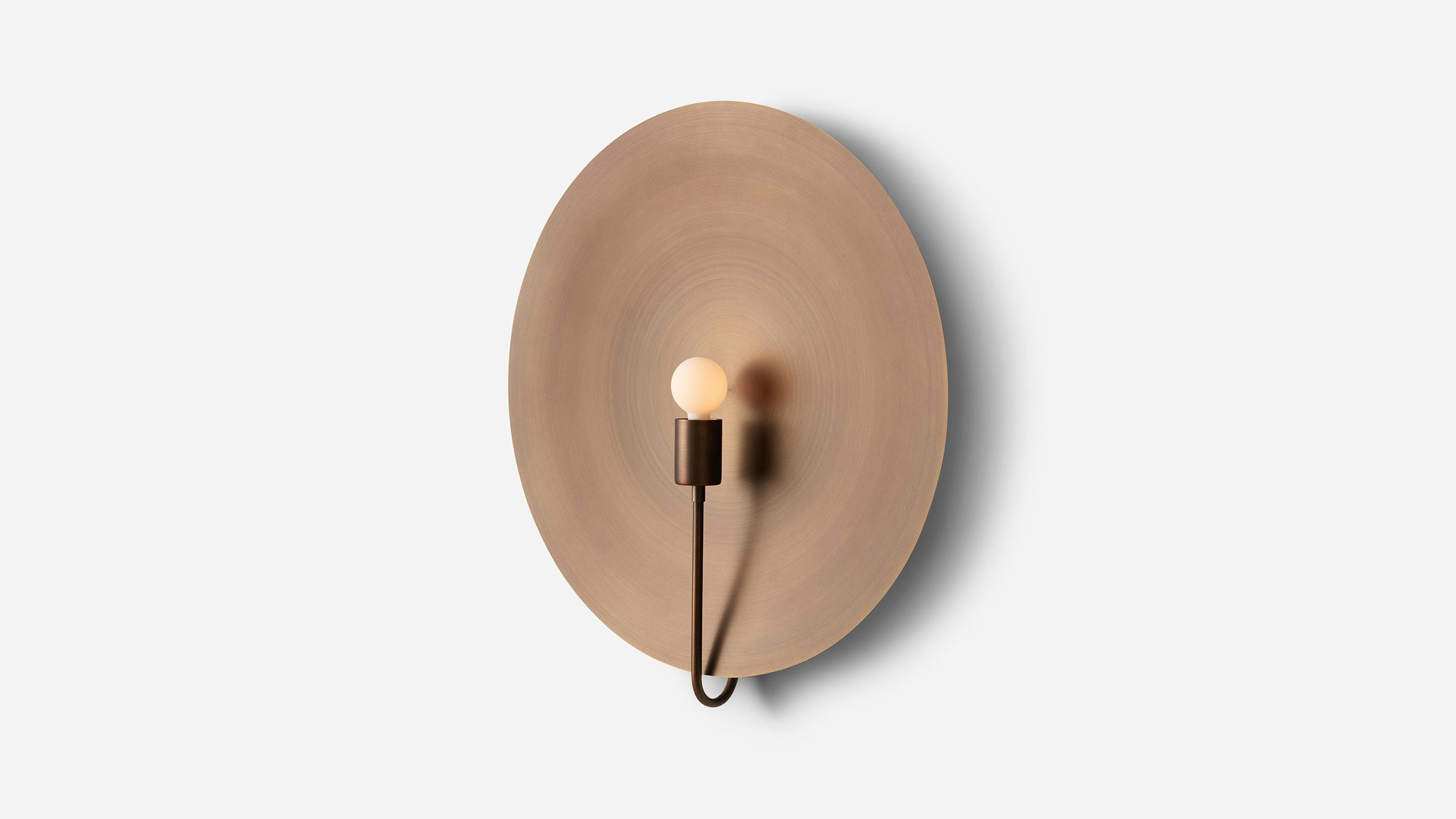 gallery image for MEG_SC_GAL_LB_ANGLE_ON