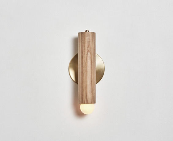 An alternative image of Lodge Sconce in use