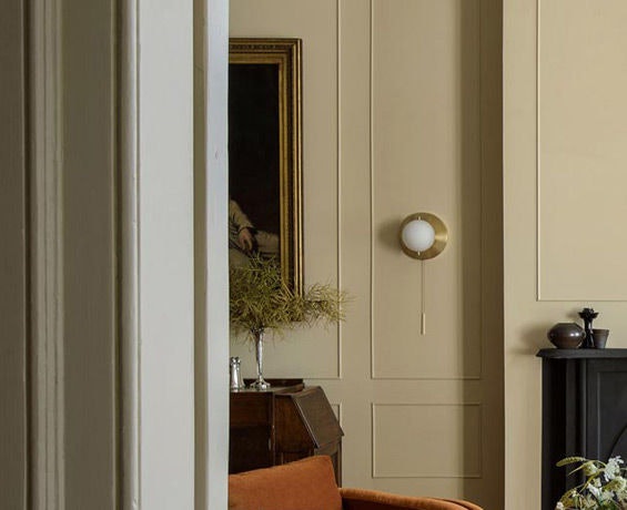 An alternative image of Signal Sconce in use