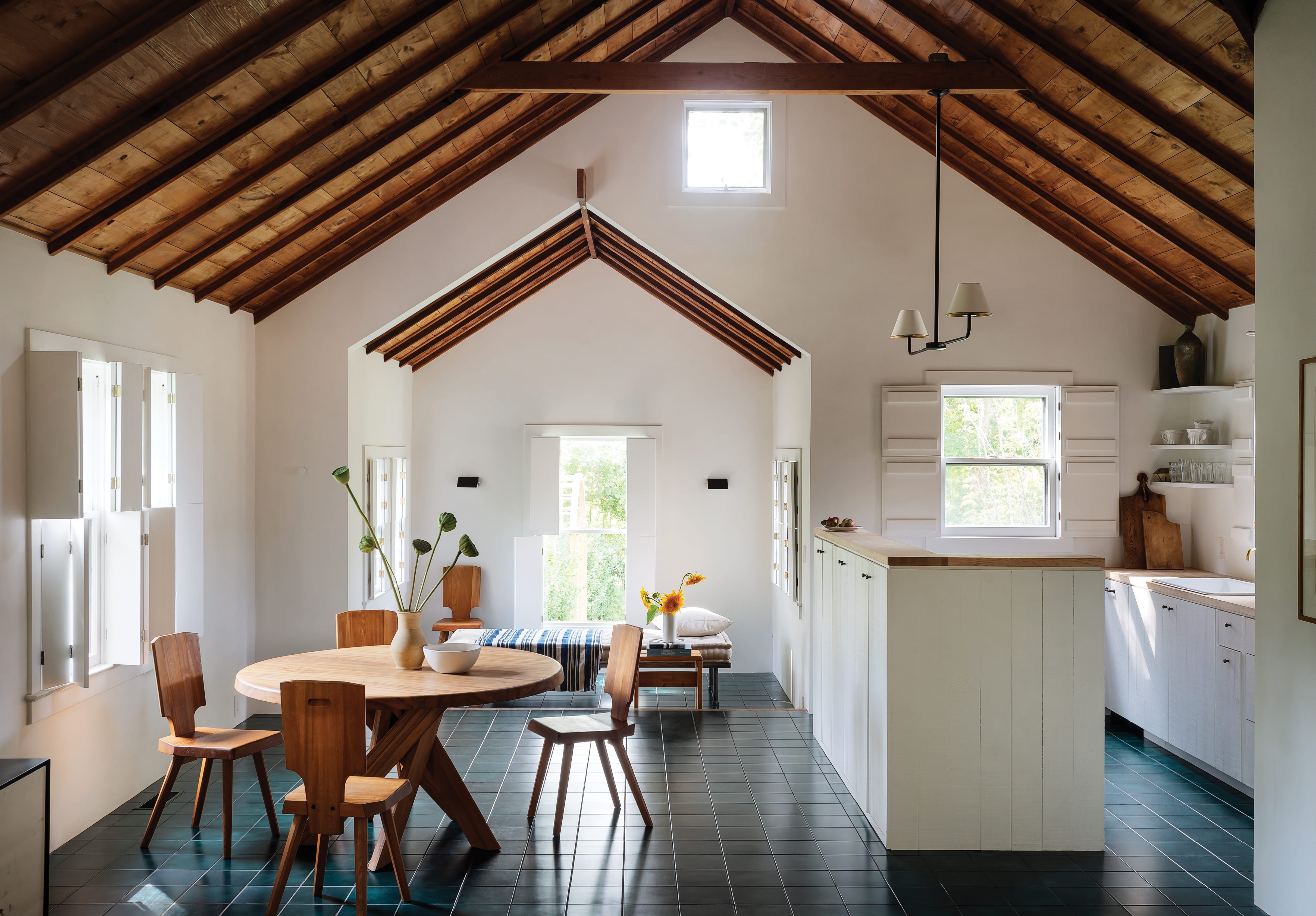 The Workstead Book: Interiors of Beauty and Necessity